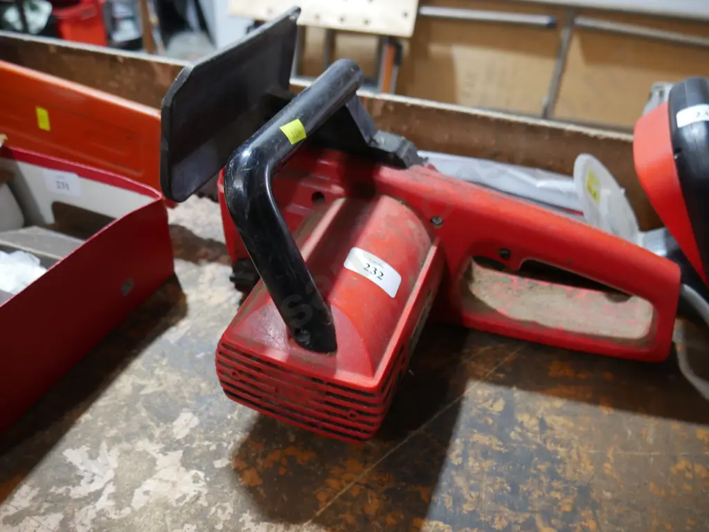 Chainsaw Image 1++