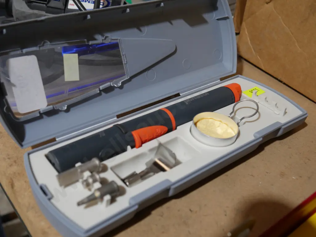 Portasol soldering iron Image 1++