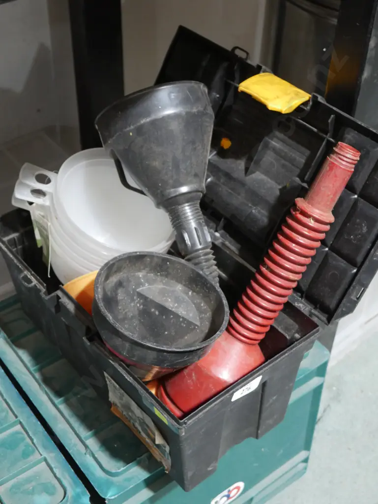 Tool box and funnels Image 1++