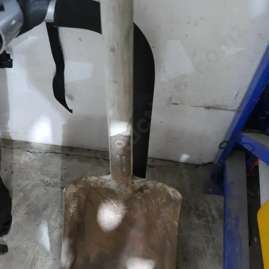 Shovel