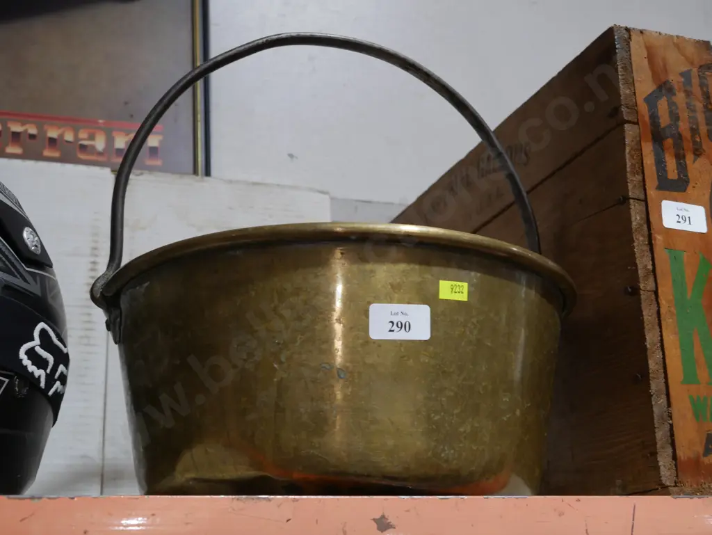 Brass bucket Image 1++
