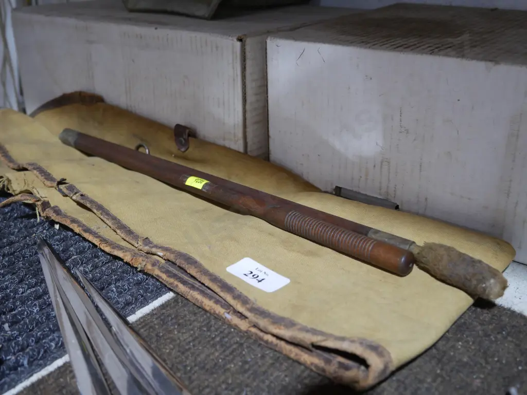 Rifle rod and bag Image 1++