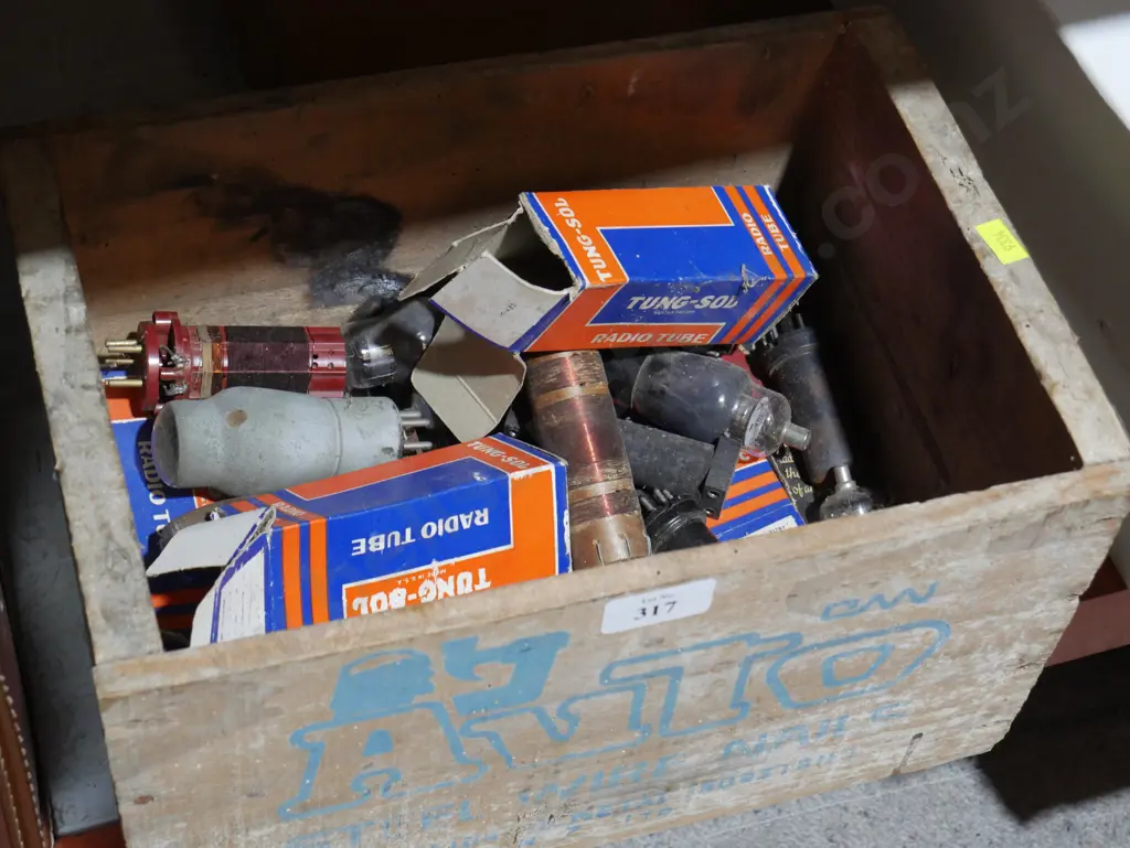 Radio Valves Image 1++