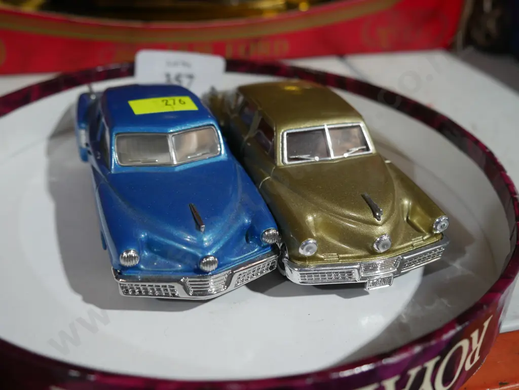 2 model cars Image 1++