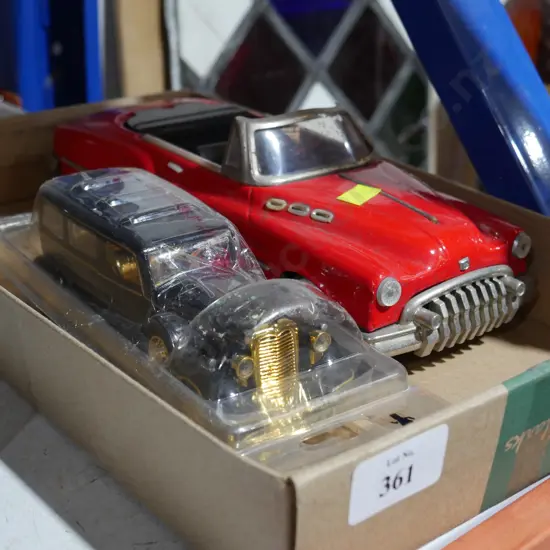 2 model cars