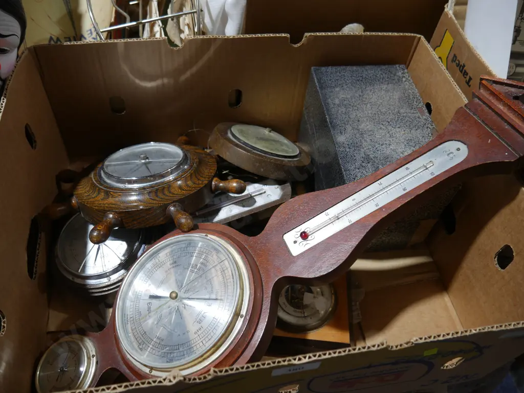 Collection of barometers Image 1++