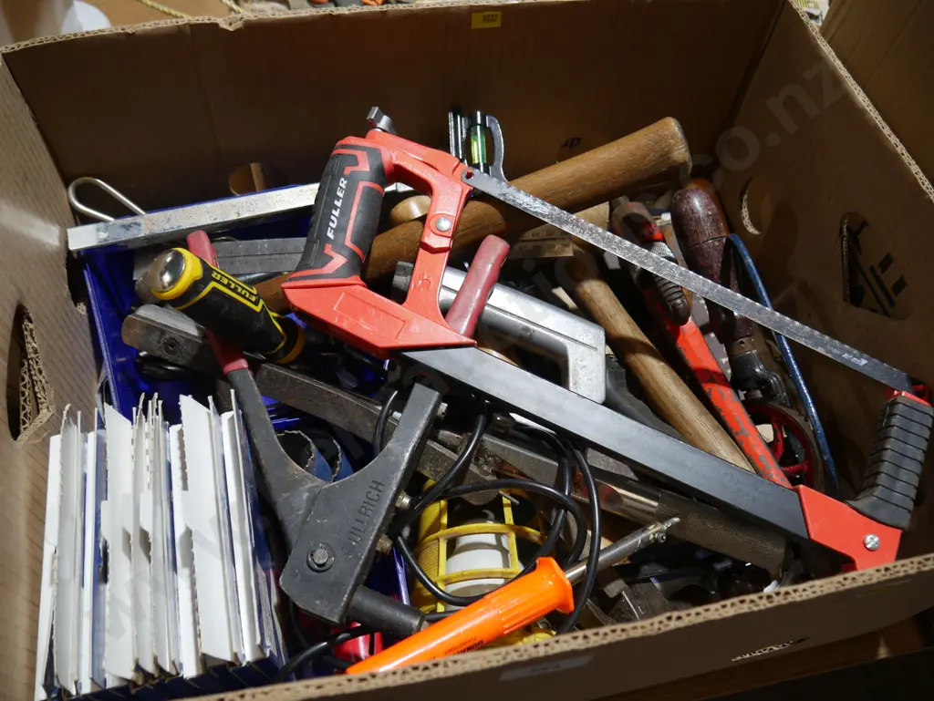 Box of tools Image 1++