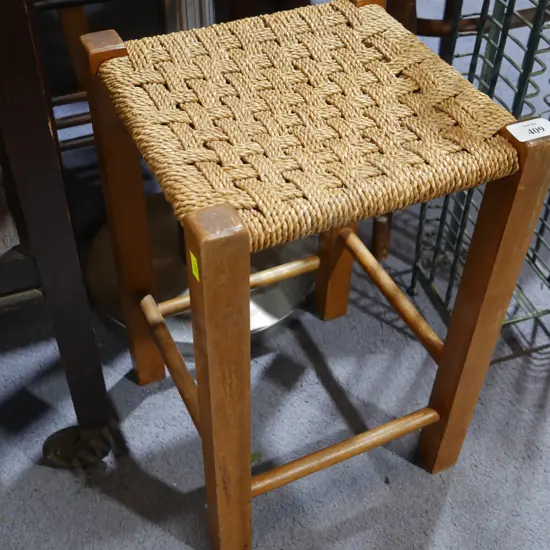 Seagrass stool