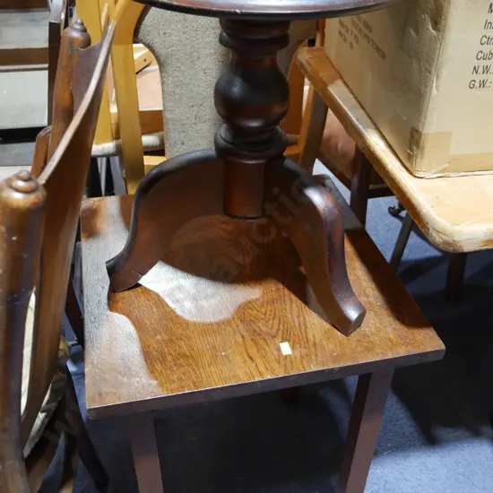 2 side tables