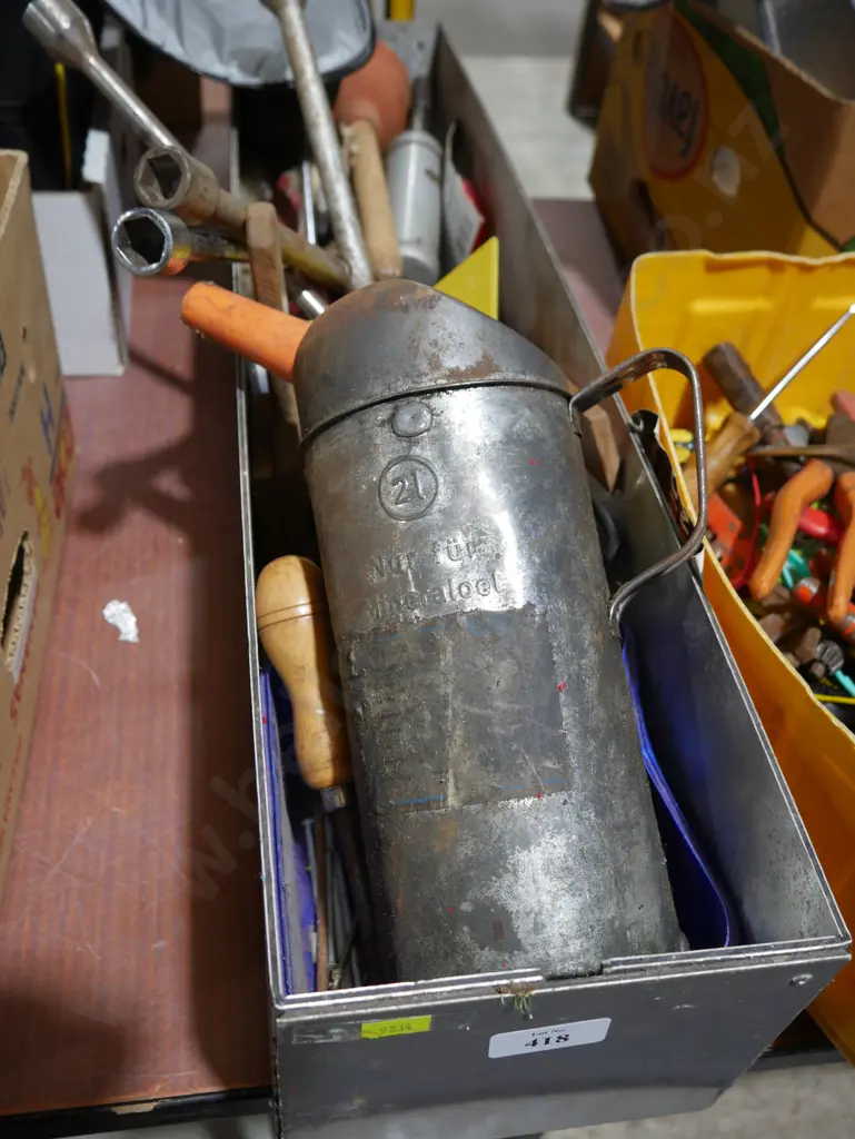 Assorted tools Image 1++