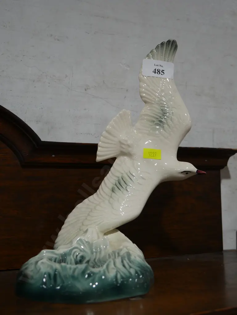 Titian seagull figure Image 1++