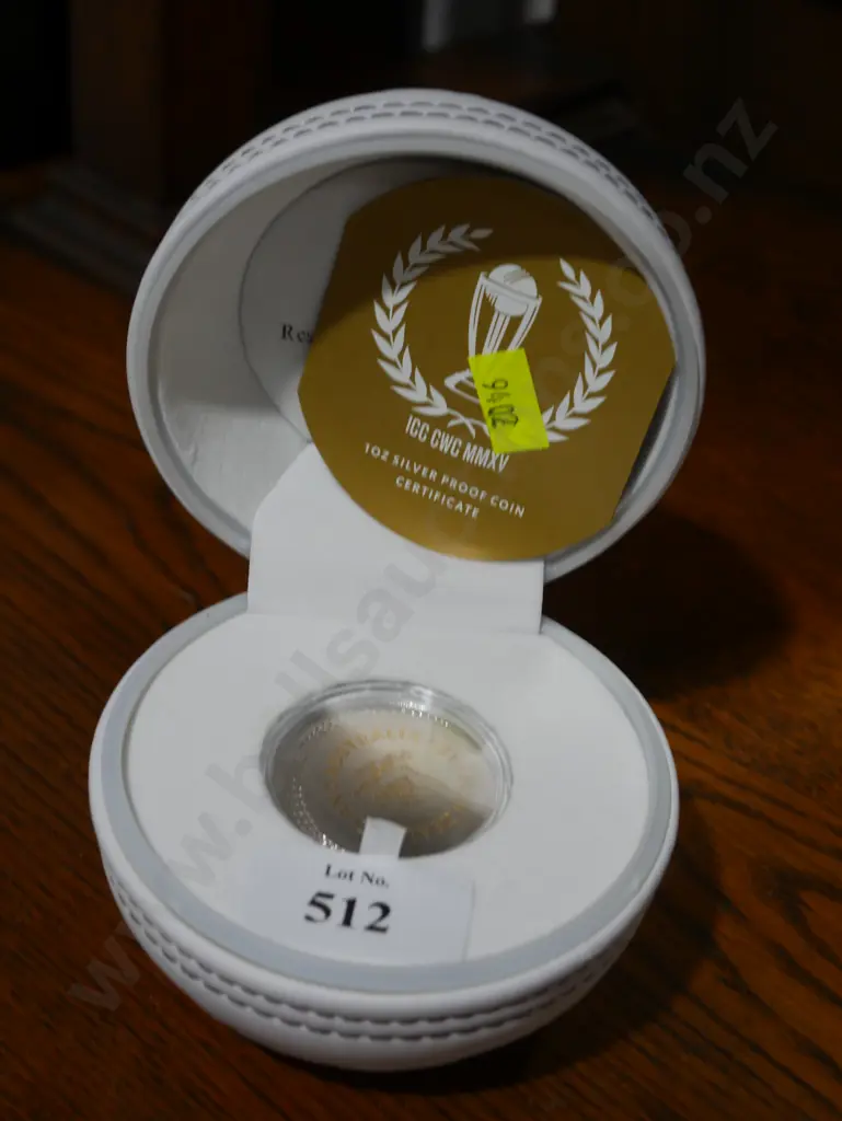1oz Silver proof coin, cricket world cup Image 1++