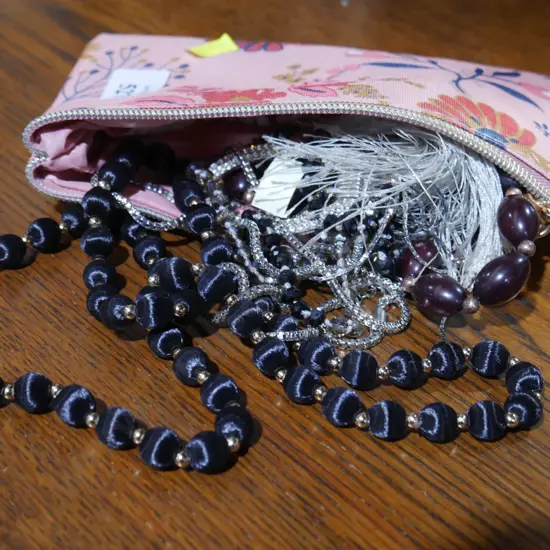 Costume jewellery