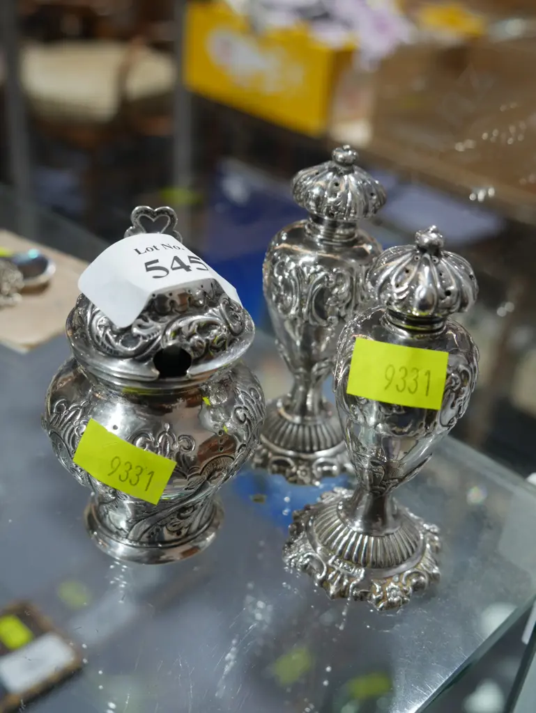 Silver condiment set Image 1++