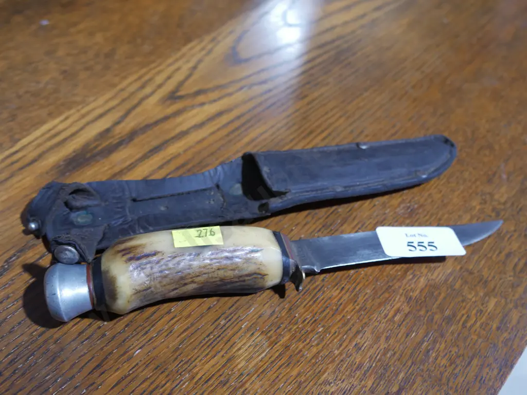 Knife and shief Image 1++