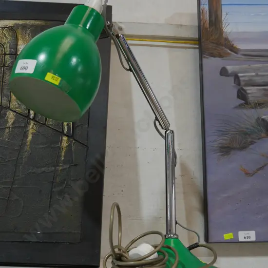 Table lamp