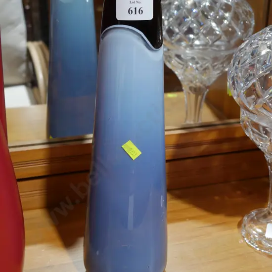 Glass vase