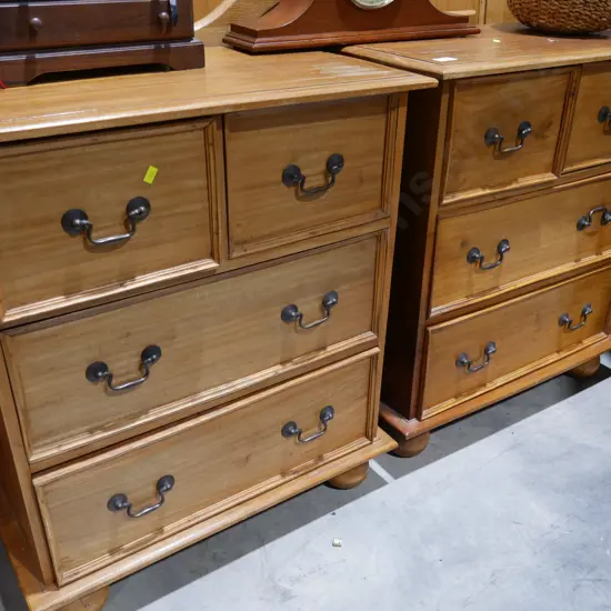 Pair drawers