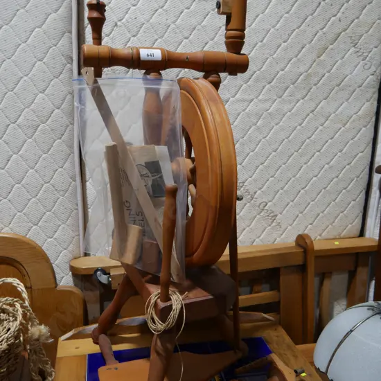 Spinning wheel