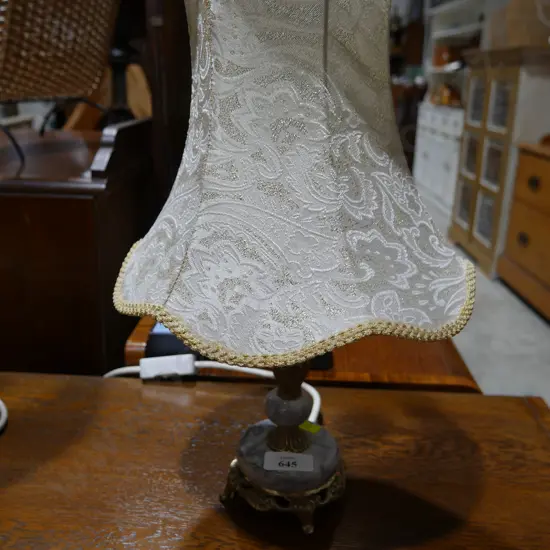 Table lamp