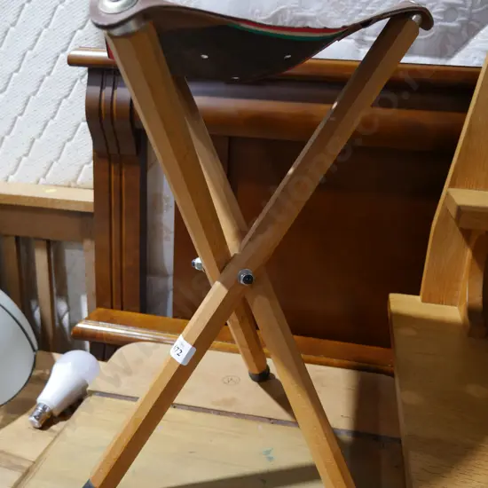 Folding stool