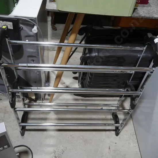 Shoe rack