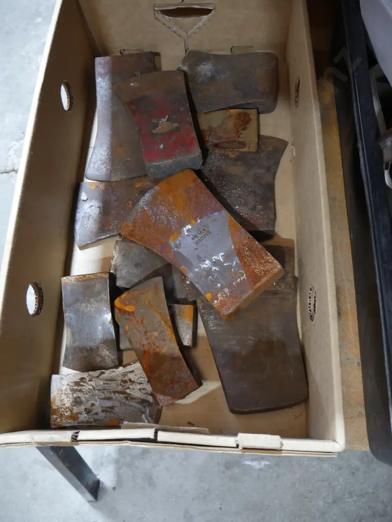 Axe heads Image 1++