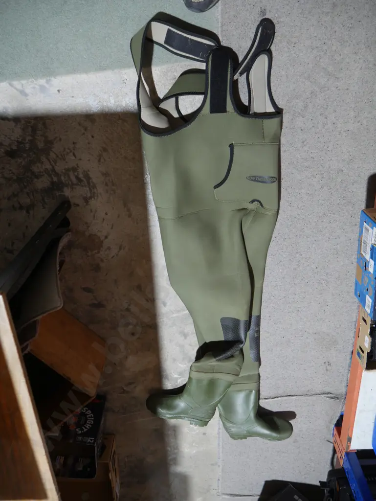 Waders Image 1++
