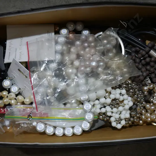Costume jewellery