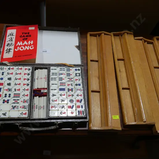 Mahjong set