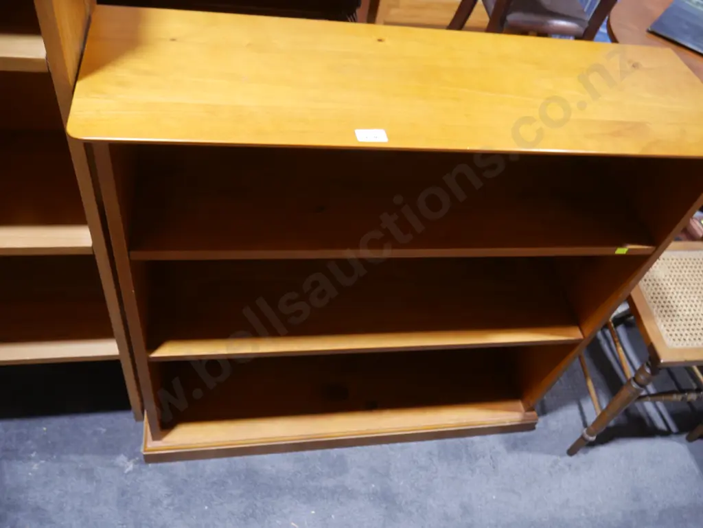 Bookcase Image 1++