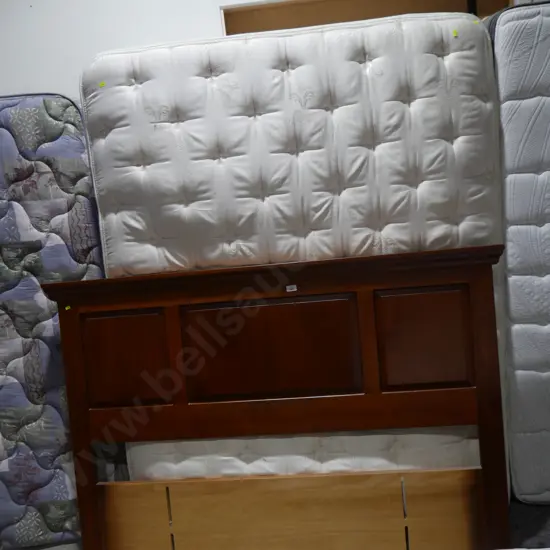 Queen bed