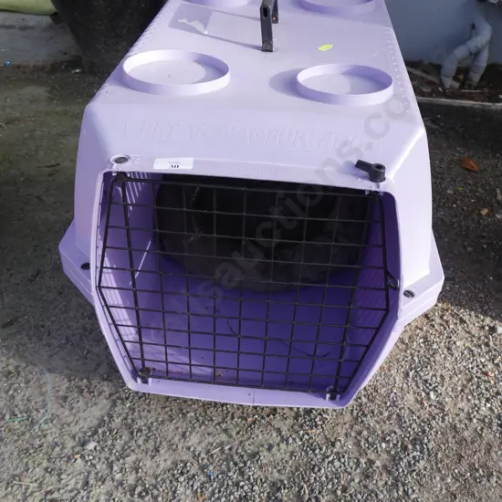 Purple pet crate