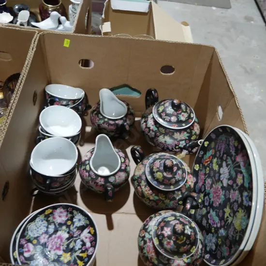 Floral tea set