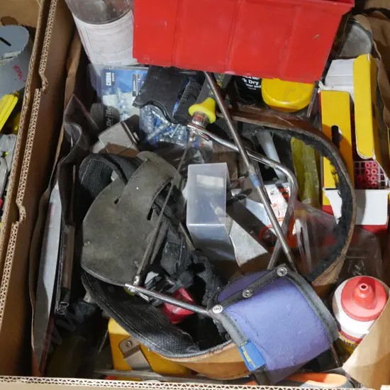 Garage sundries
