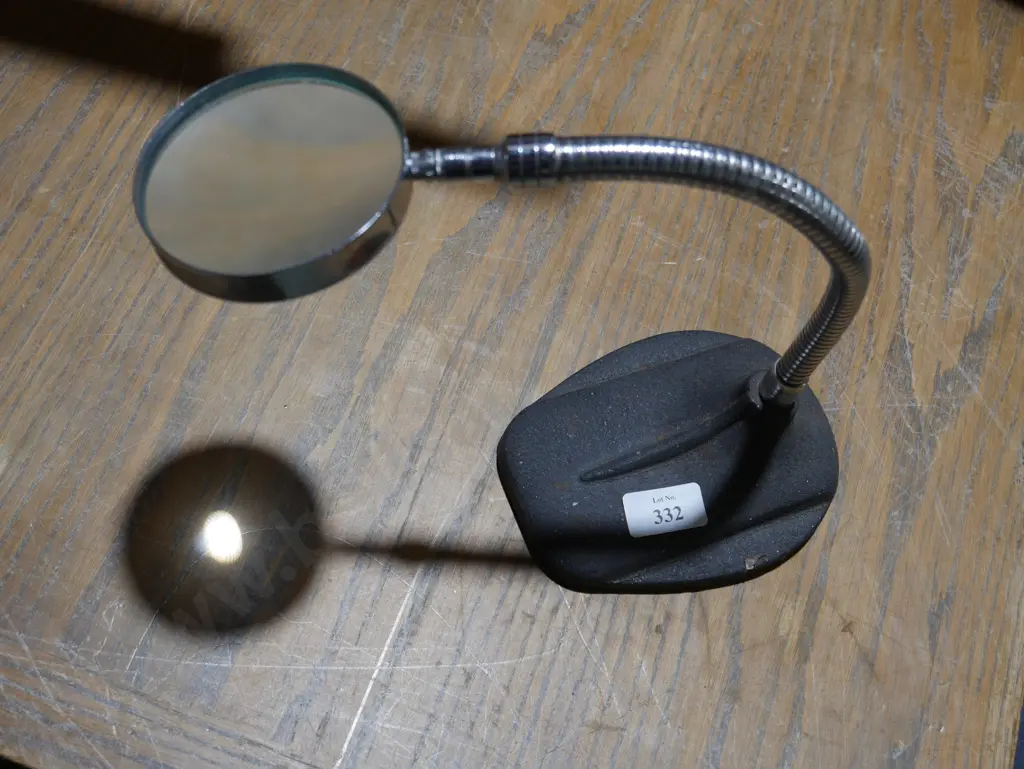 Magnifier Image 1++