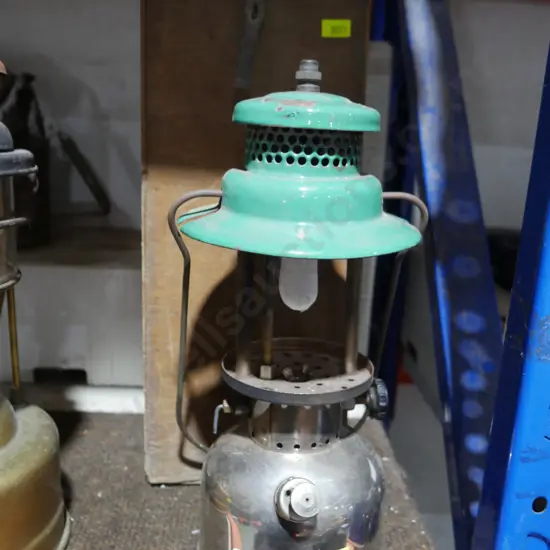 Kero lamp