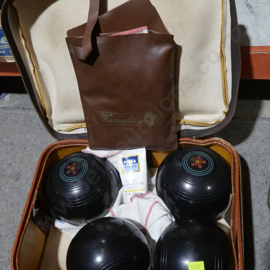 Lawn bowls in case