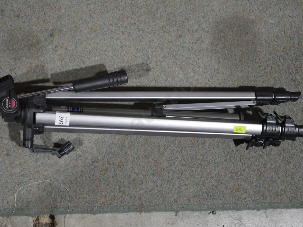 Tripod Image 1++
