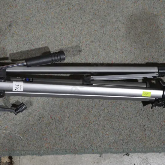 Tripod