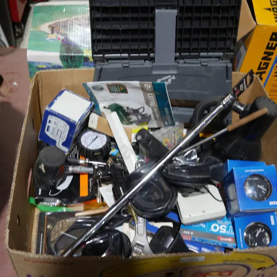 Workshop sundries
