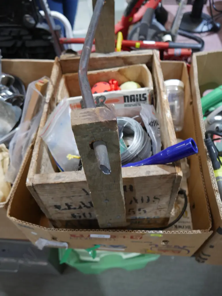 Sundries Image 1++