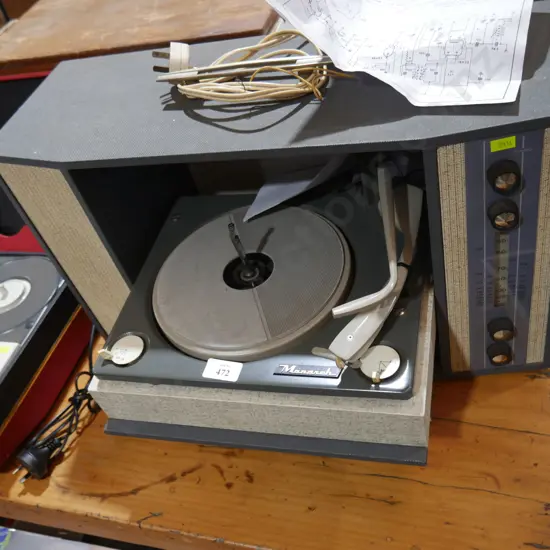 Record radio player