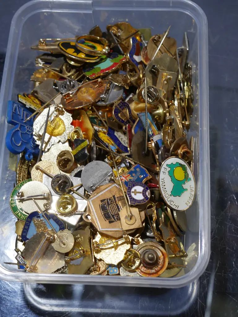 Badges Image 1++
