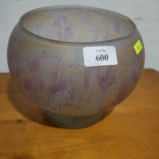 Glass bowl