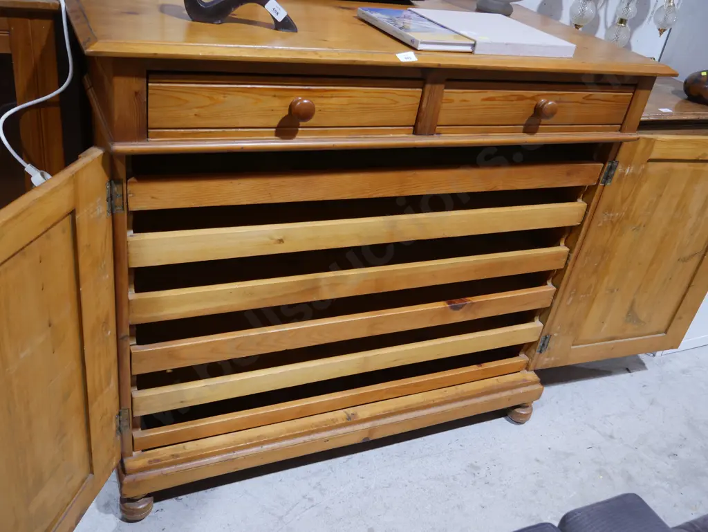 Cabinet unit Image 1++