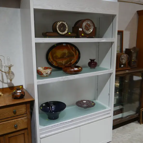Display cabinet
