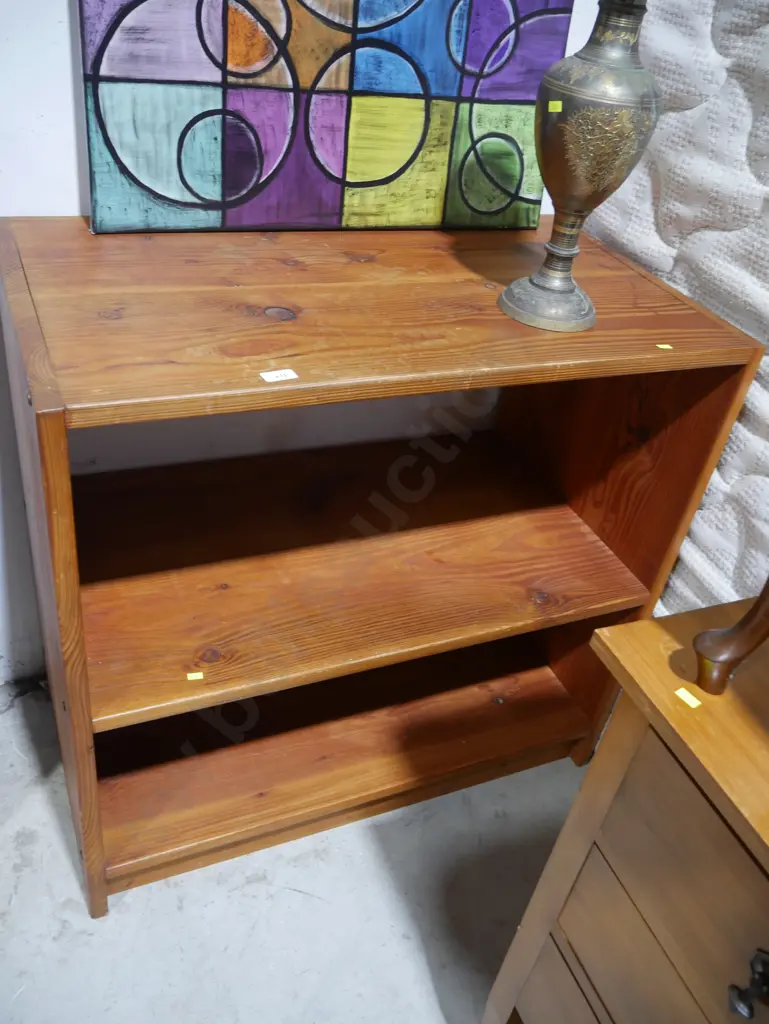 Bookcase Image 1++