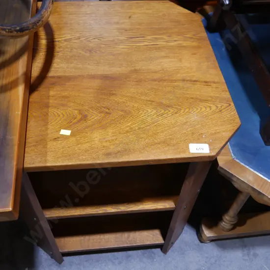 Occasional table