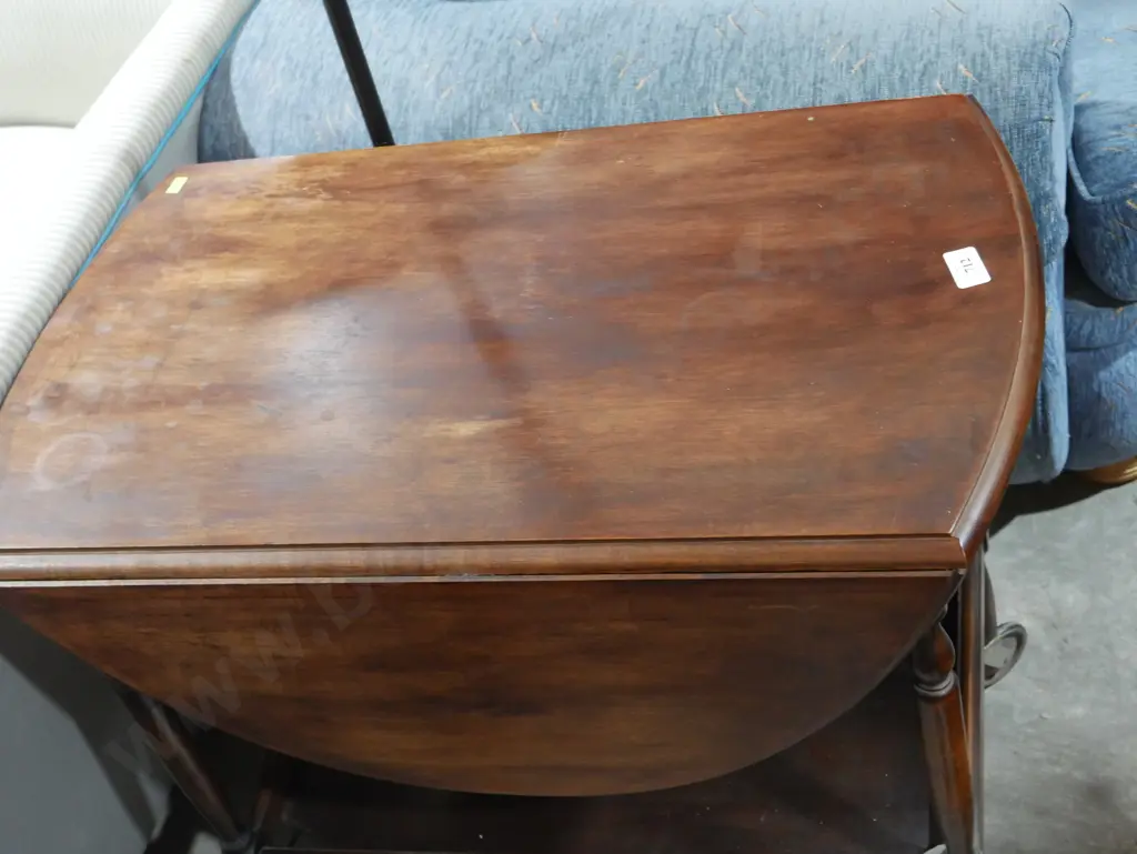 Dropside tea trolley Image 1++